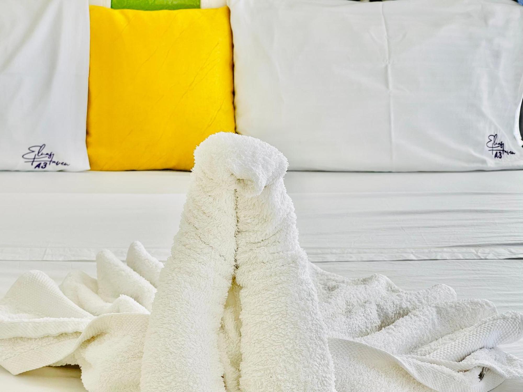 Elna'S Nyali - Work & Unwind - Pool, Sea Views, Ac & Fast Wi-Fi Bed & Breakfast Mombasa Bagian luar foto