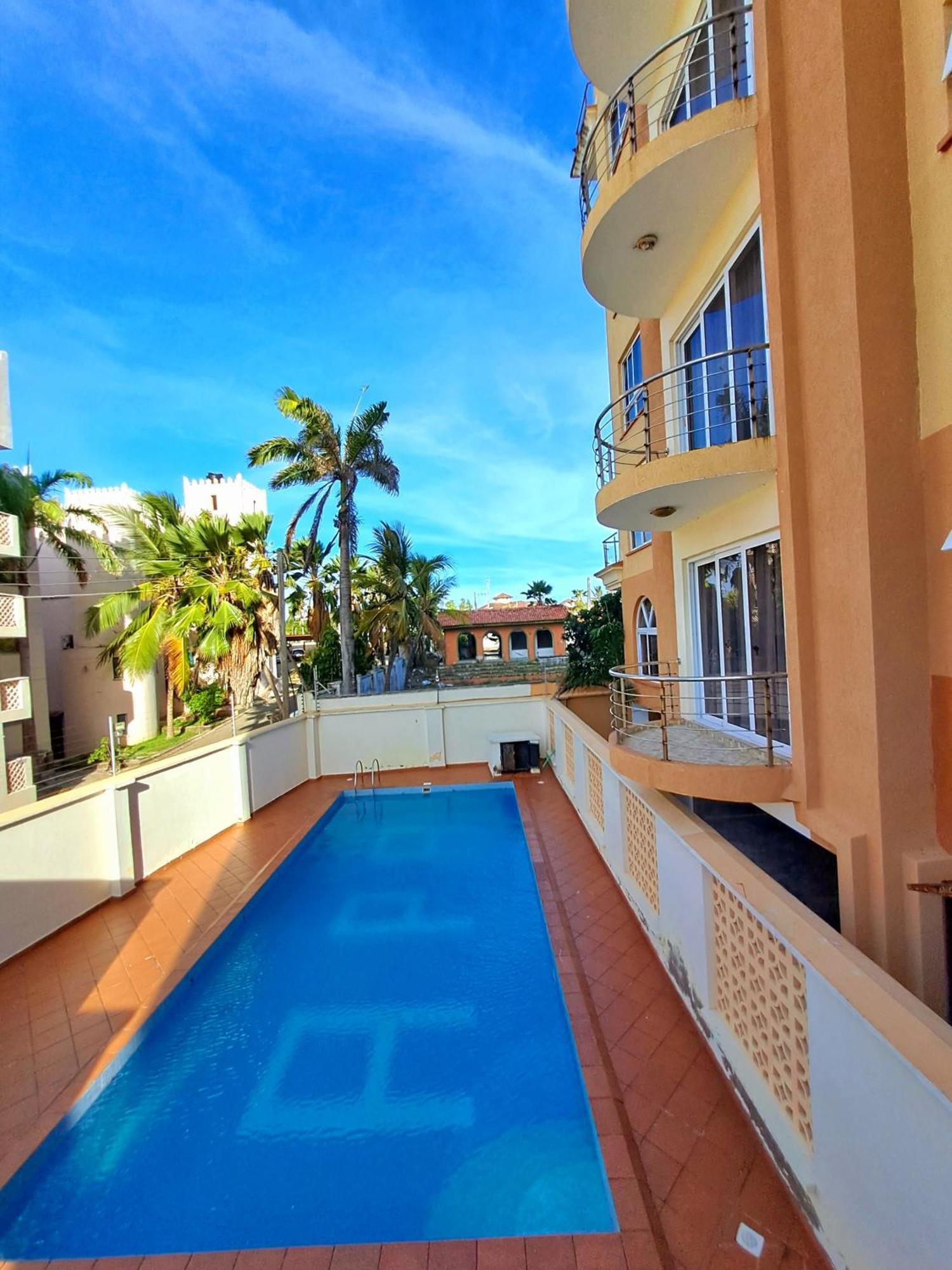 Elna'S Nyali - Work & Unwind - Pool, Sea Views, Ac & Fast Wi-Fi Bed & Breakfast Mombasa Bagian luar foto